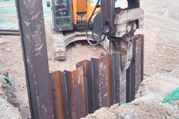 临夏浅谈静压桩加固的优点！