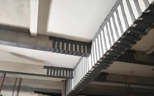 临夏粘钢与包钢加固，哪个更适合梁柱加固？